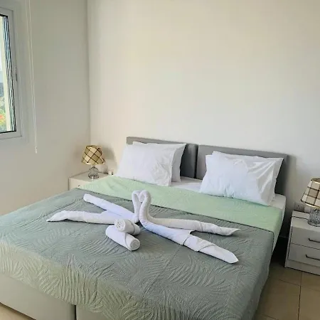 Nyaraló Blue Horizon Two-storey House Just 400 M From The Paphos