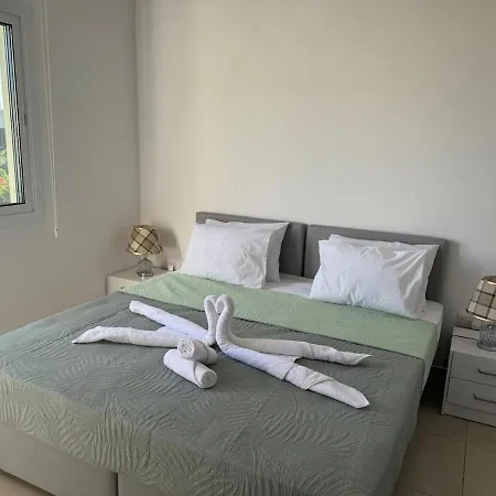 Blue Horizon Two-storey House Just 400 M From The * Pafos