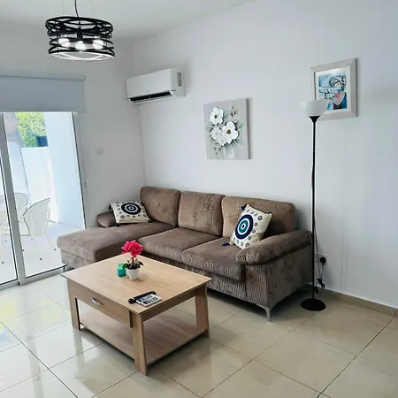 Blue Horizon Two-storey House Just 400 M From The Tatil Evi Pafos