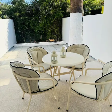 Blue Horizon Two-storey House Just 400 M From The Semesterbostad